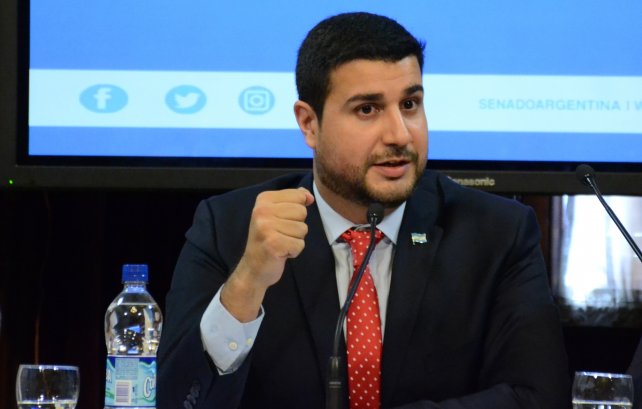 Marcos Cleri: Para que el pueblo sepa de qué se trata hay que contárselo Marcos Cleri: Para que el pueblo sepa de qué se trata hay que contárselo