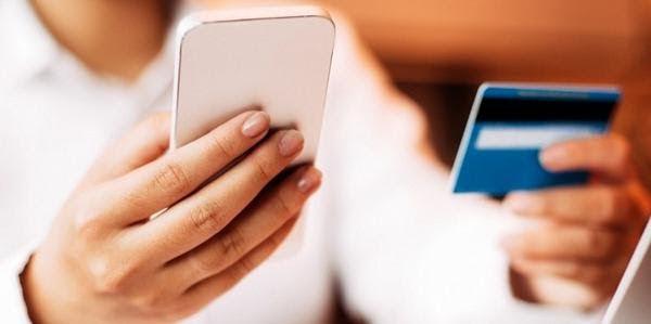 Efecto Milei: libera tarifas de cable, celulares e Internet y las empresas podrán aumentar sin tope