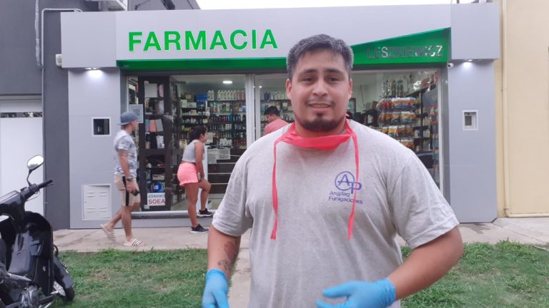 #Coronavirus: Video con Edgardo Lares a cargo de las fumigaciones sanitarias en Puerto General San Martín