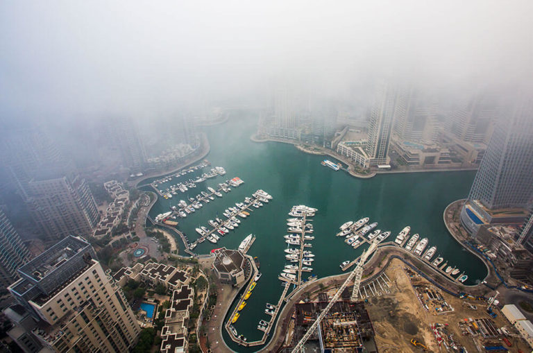 Lluvia artificial: Dubái usa drones para sembrar nubes y disminuir el calor Lluvia artificial: Dubái usa drones para sembrar nubes y disminuir el calor