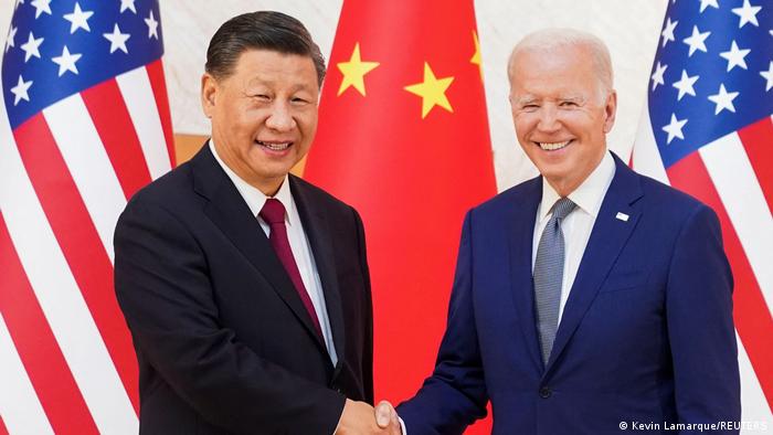 Xi Jinping: Líderes de China y EE. UU. deben establecer rumbo correcto para mejorar lazos bilaterales Xi Jinping: Líderes de China y EE. UU. deben establecer rumbo correcto para mejorar lazos bilaterales