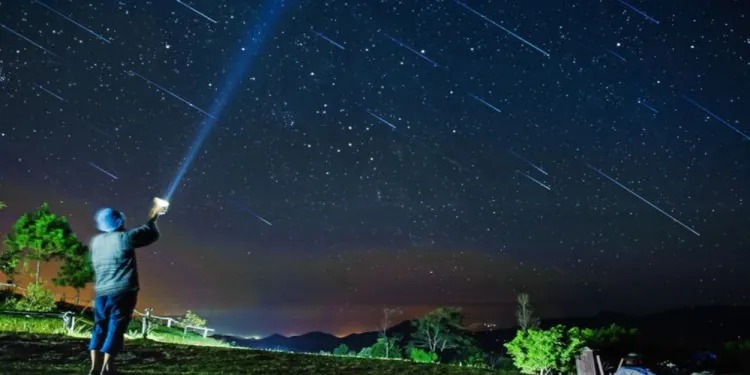 Delta Acuáridas 2024, todo lo que necesitas saber sobre esta lluvia de estrellas