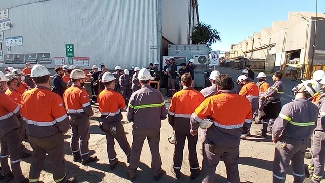 Efecto Milei derrumbe de ventas: Acindar para la producción en la planta de Villa Constitución por segunda vez en el año