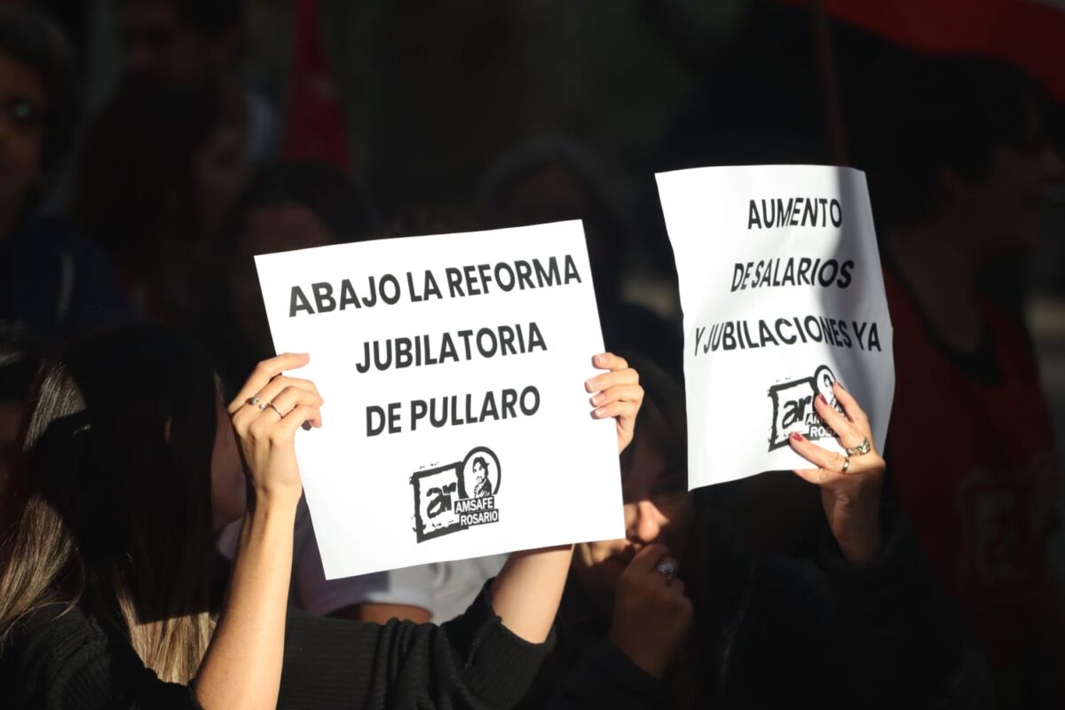 La bronca se hizo oír fuerte en la antesala del paro