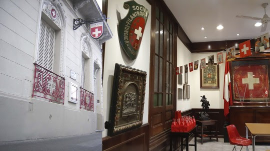 Casas del tricentenario: recorridos guiados por el patrimonio histórico y cultural de las colectividades Casas del tricentenario: recorridos guiados por el patrimonio histórico y cultural de las colectividades