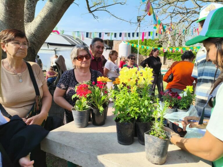 Con gran éxito, los chicos del Vivero Inclusivo celebraron su feria de primavera