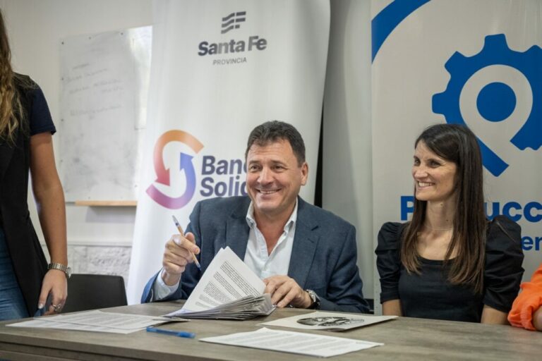 Emprendedores locales recibieron microcréditos a tasa 0 para el desarrollo de sus proyectos Emprendedores locales recibieron microcréditos a tasa 0 para el desarrollo de sus proyectos