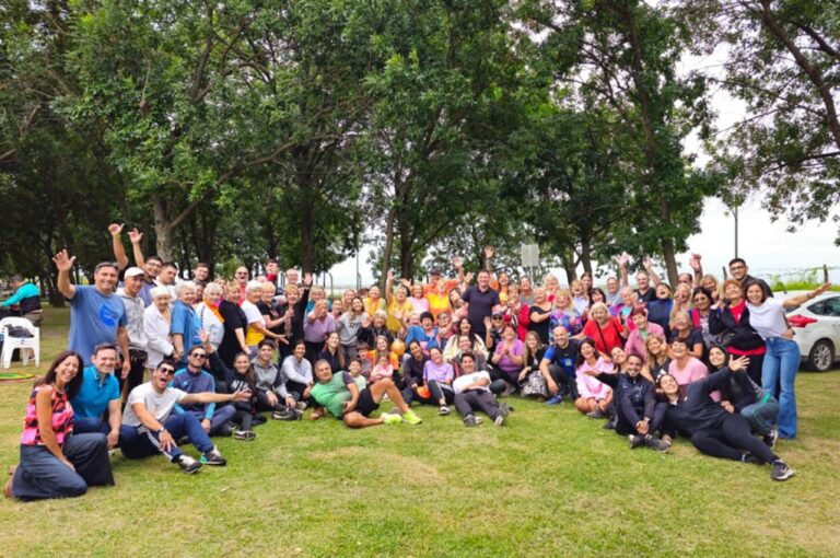 ¡Todos disfrutan del Poli!: comenzó la Colonia Municipal de Adultos Mayores